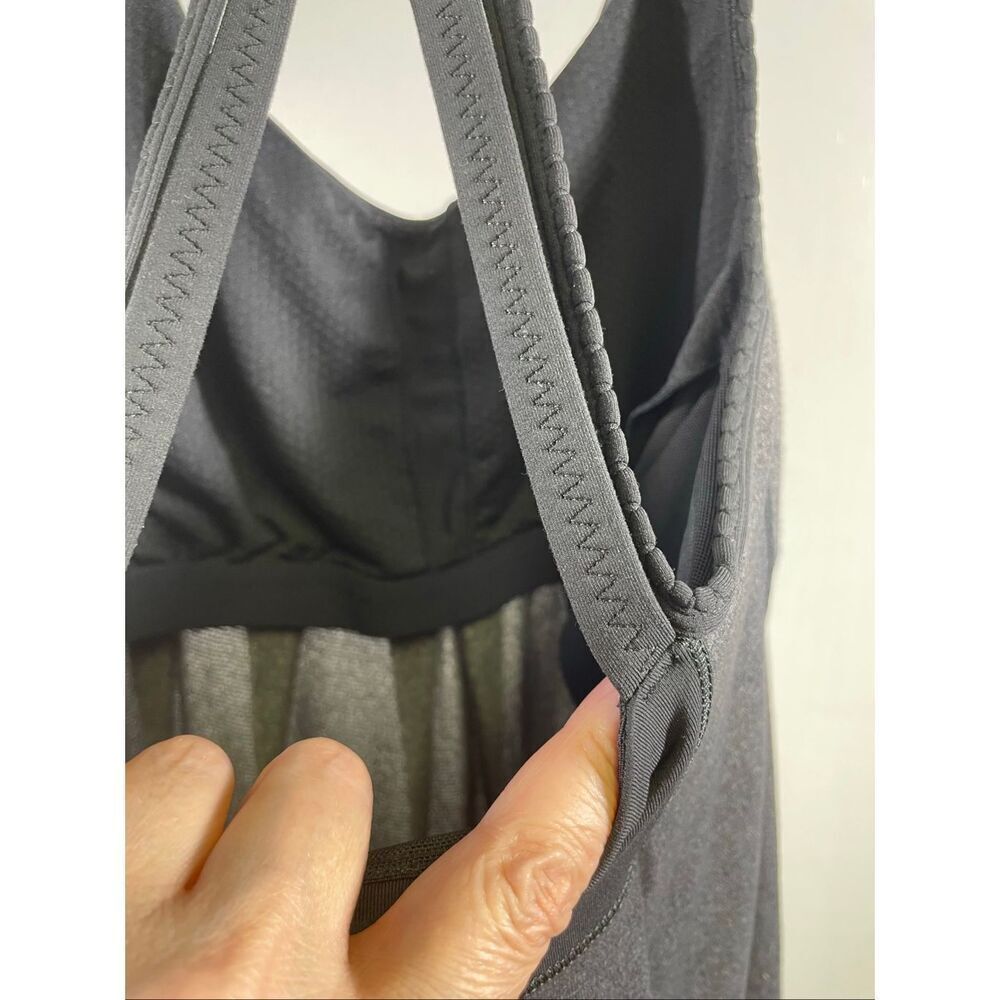 Lululemon Power Technique Black and Gray Top Size 4 - Picture 7 of 9